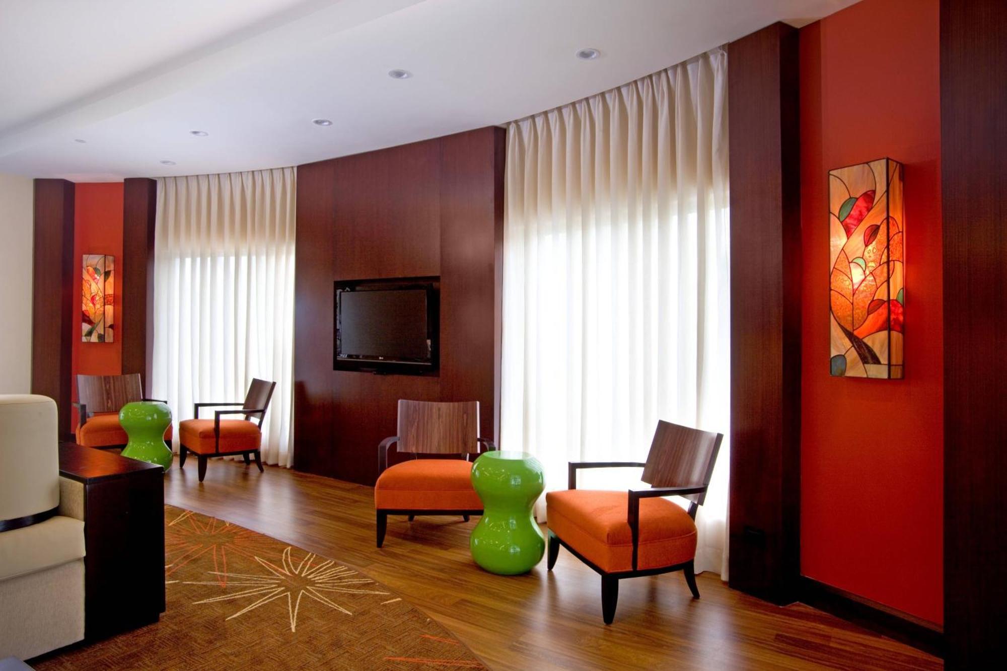 คอร์ตยาร์ด พอร์ต ออฟ สเปน Hotel Port of Spain ภายนอก รูปภาพ