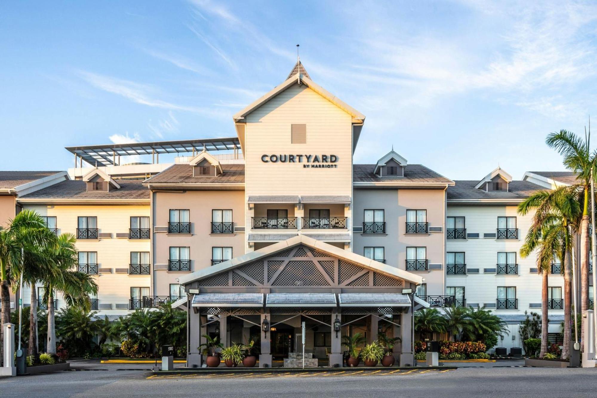 คอร์ตยาร์ด พอร์ต ออฟ สเปน Hotel Port of Spain ภายนอก รูปภาพ